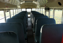 Amerikaanse schoolbus (42 zitplaatsen)